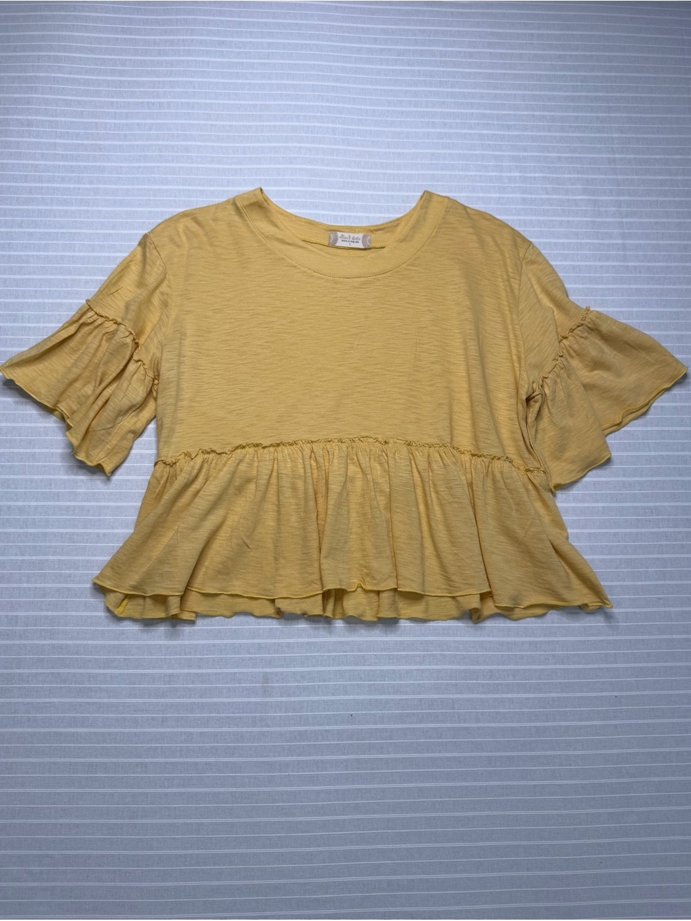 Altard State Mustard Ruffle Crop Top – Size Small 💛